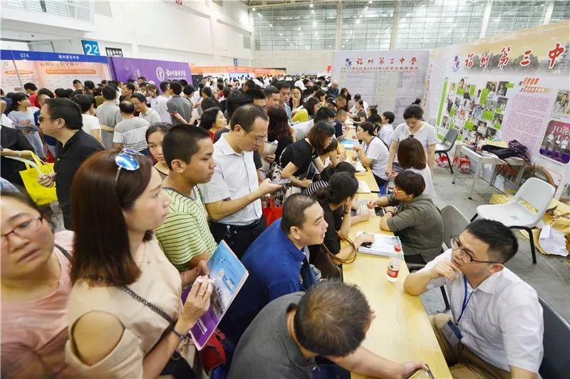2025年香港免费公开资料 一组三中三永不改料630集团 合作作答、落实解释 热门分析下载 顶点手游网