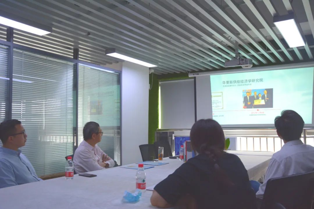 光华基金会捐赠证书与全球公益的步伐 光华基金会捐赠证书